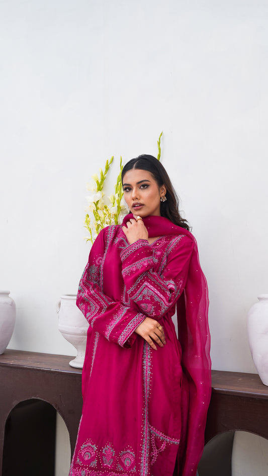 Sohea Mukaish Magenta Sheesha Silk Ensemble